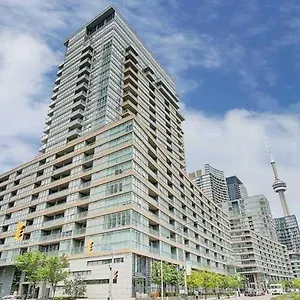 https://three-bedroom-apartment-with-free-parking-near-by-cn-tower.hotelstorontoontario.org